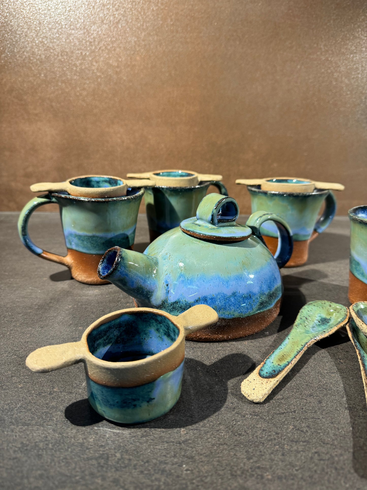 Mugs , Cups , Tumblers