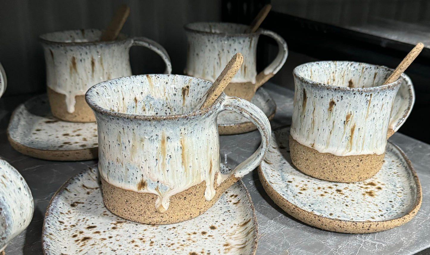 Mugs , Cups , Tumblers