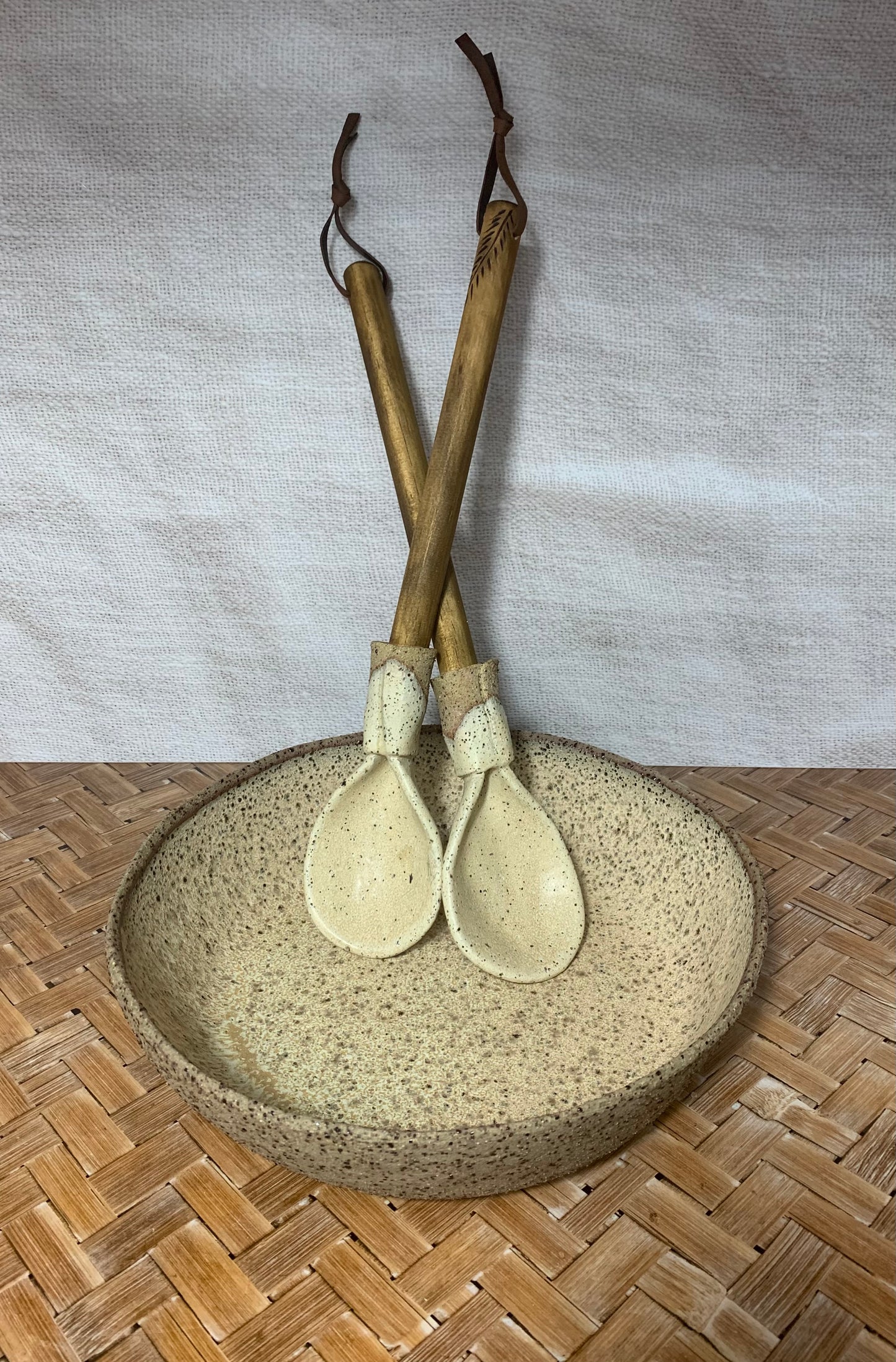 Oatmeal Bowl with Timber Servers Set - Orders Taken